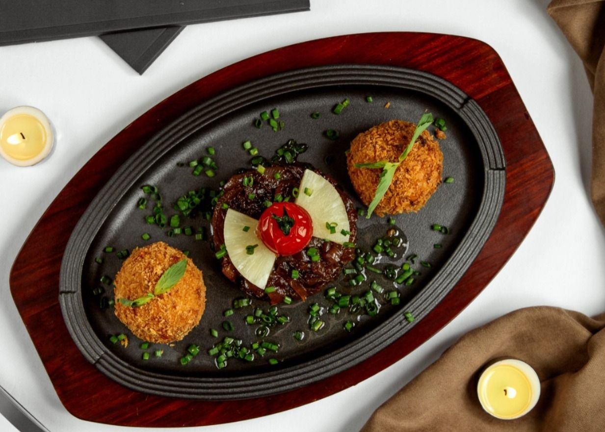 Authentic Cuisine and Modern Elegance at Royal Spice